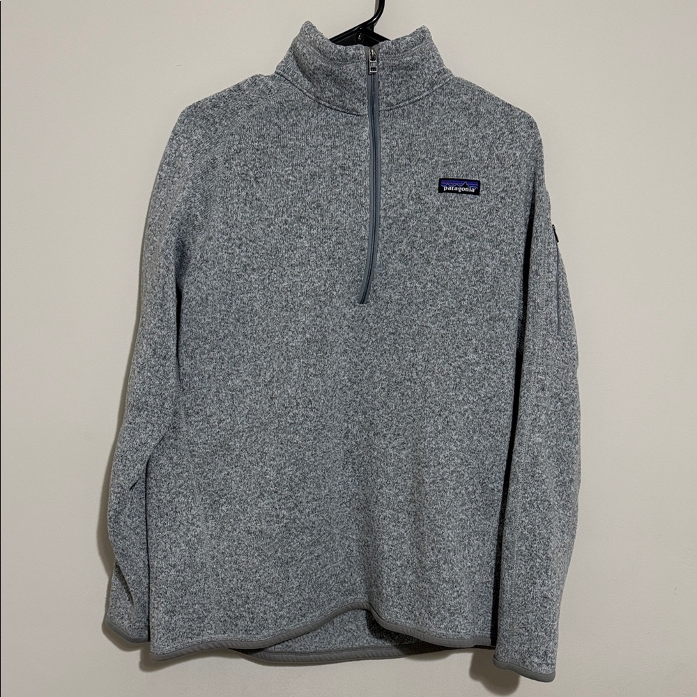 Patagonia Heathered Gray Fleece Pullover
